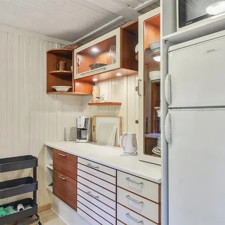 Muriel - 1-1km From The Sea By Interhome *